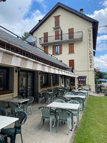 Hotel Restaurant De La Poste Saint-Colomban-des-Villards Buitenkant foto